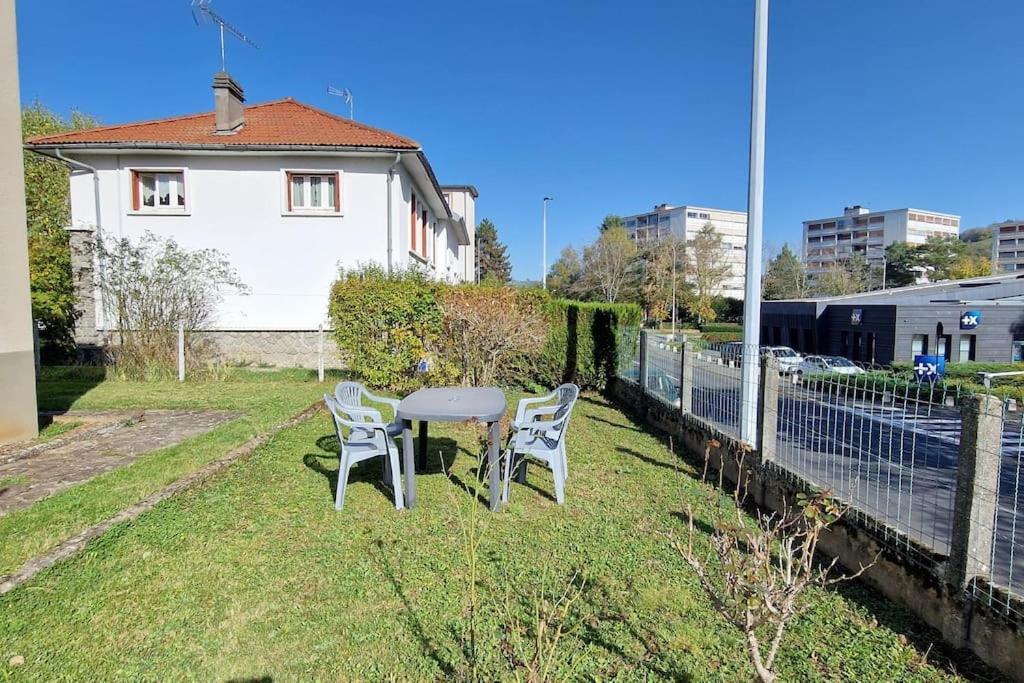 Maison Aurillac - 2 Chambres - Parking Gratuit Exterior foto